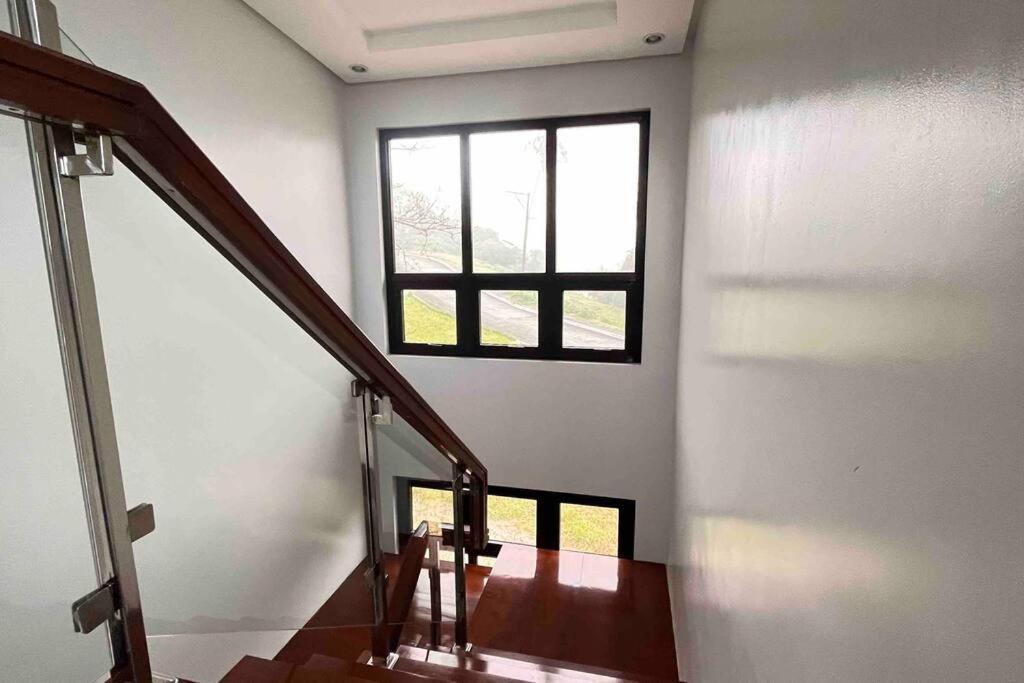 Overlooking Staycation At Sandari Batulao Tagaytay City Bagian luar foto