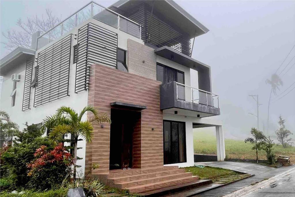 Overlooking Staycation At Sandari Batulao Tagaytay City Bagian luar foto