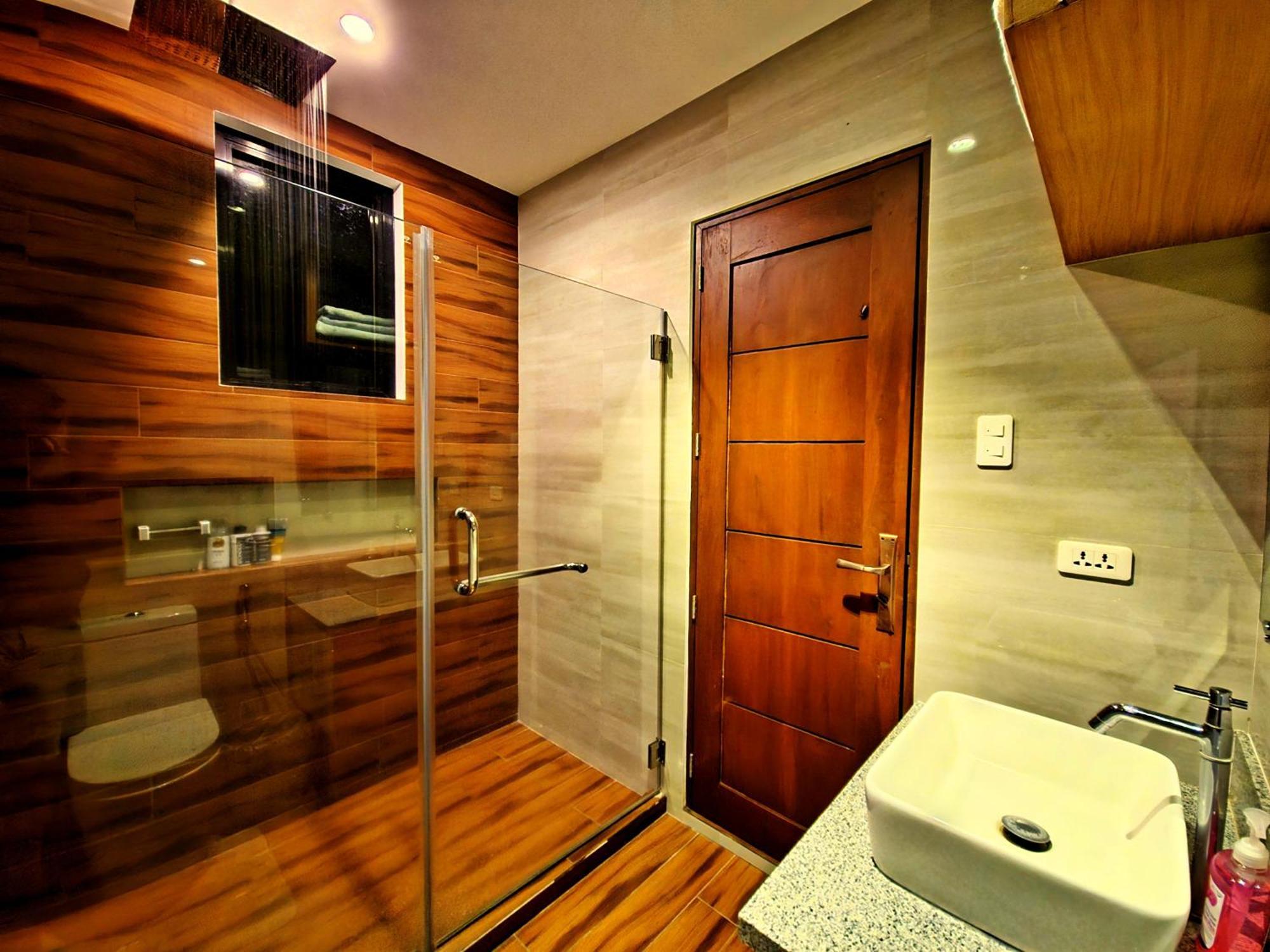 Overlooking Staycation At Sandari Batulao Tagaytay City Bagian luar foto